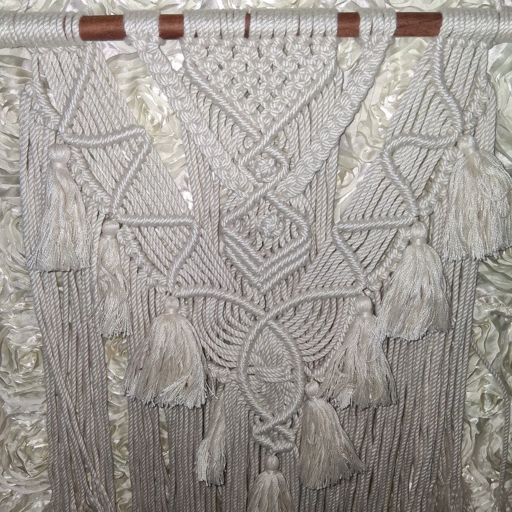 Elegant Gray Macrame Wall Hanging - Picture 3 of 5